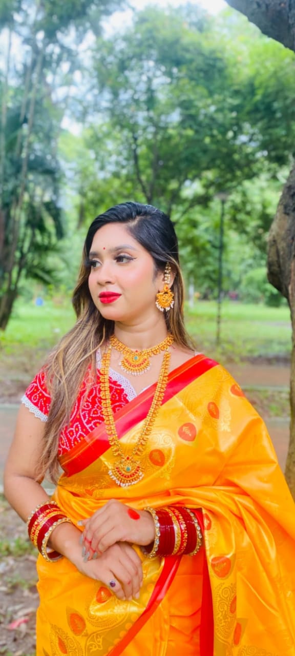 সিল্ক কাতান শাড়ি