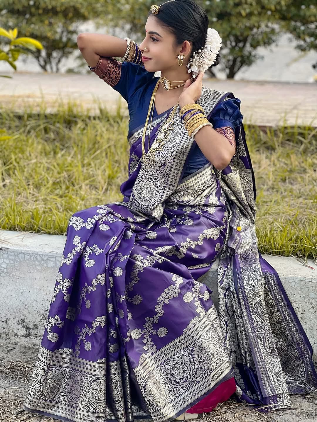 Indian soft katan sharee ছবি 6