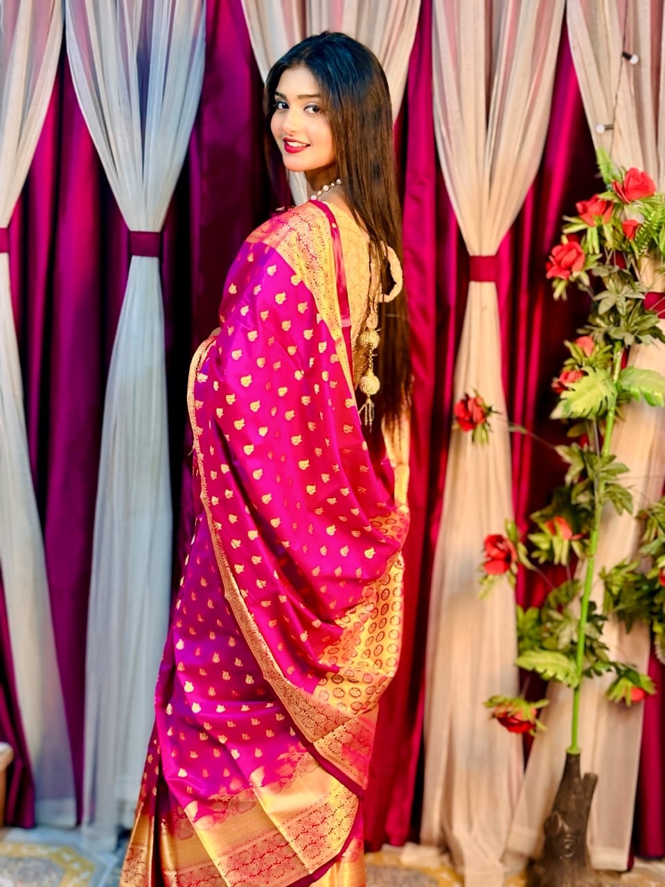 Soft silk katan sharee ছবি 8