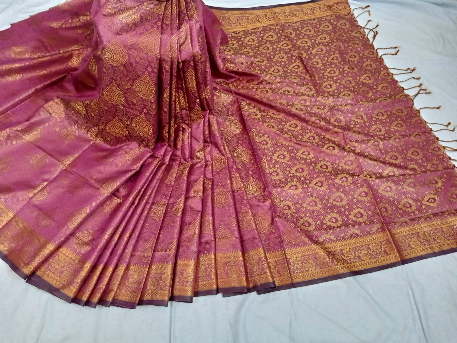 সিল্ক কাতান শাড়ি ছবি 6
