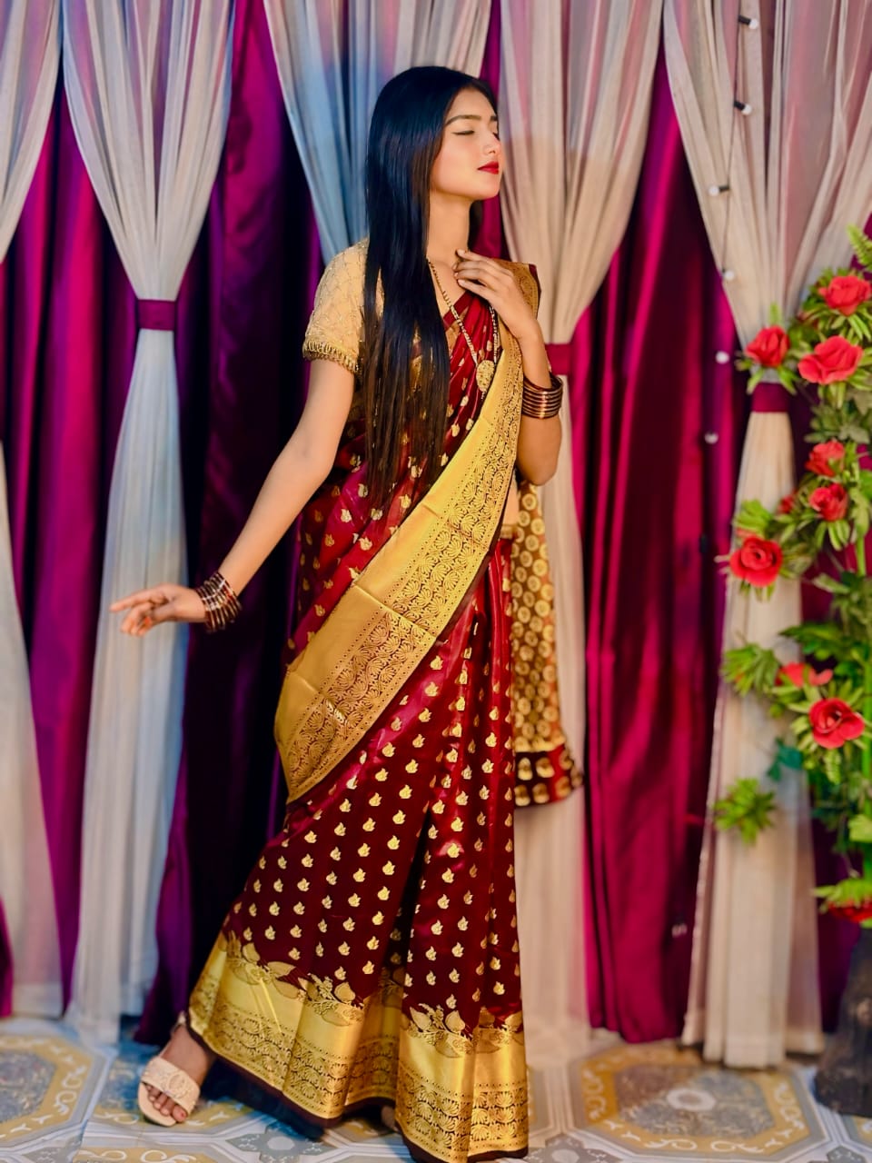 Soft silk katan sharee ছবি 9