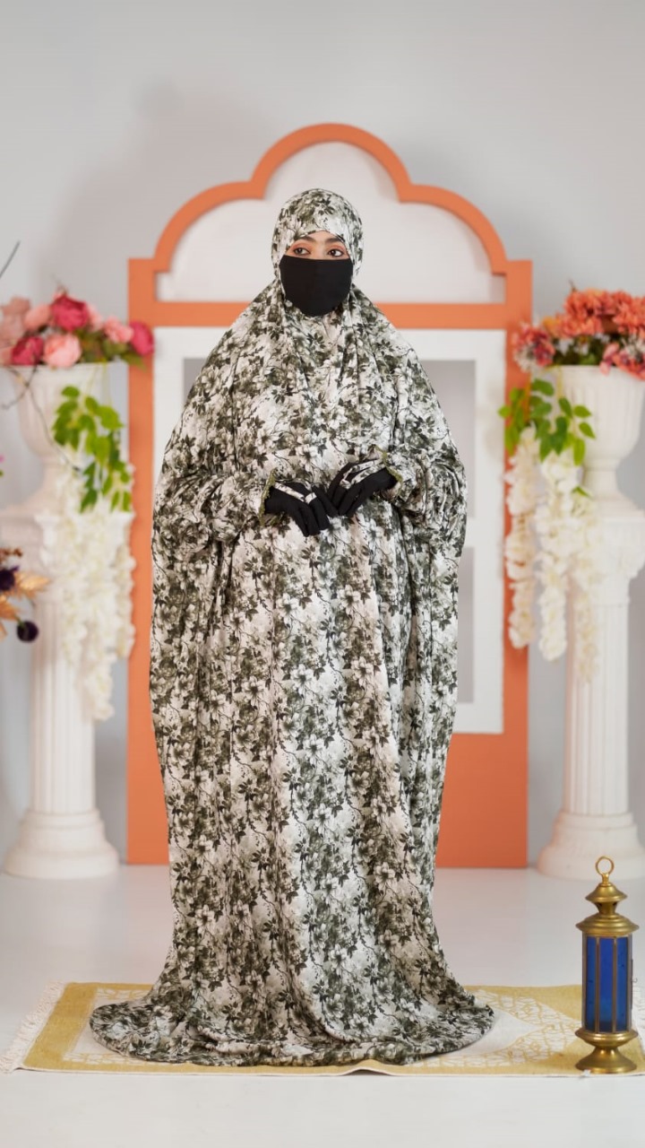 Salah long khimar ছবি 4