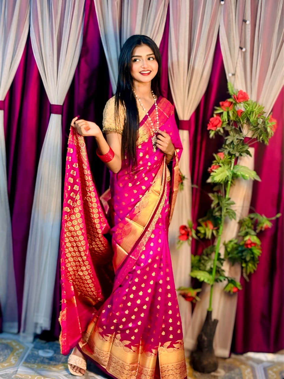 Soft silk katan sharee ছবি 3