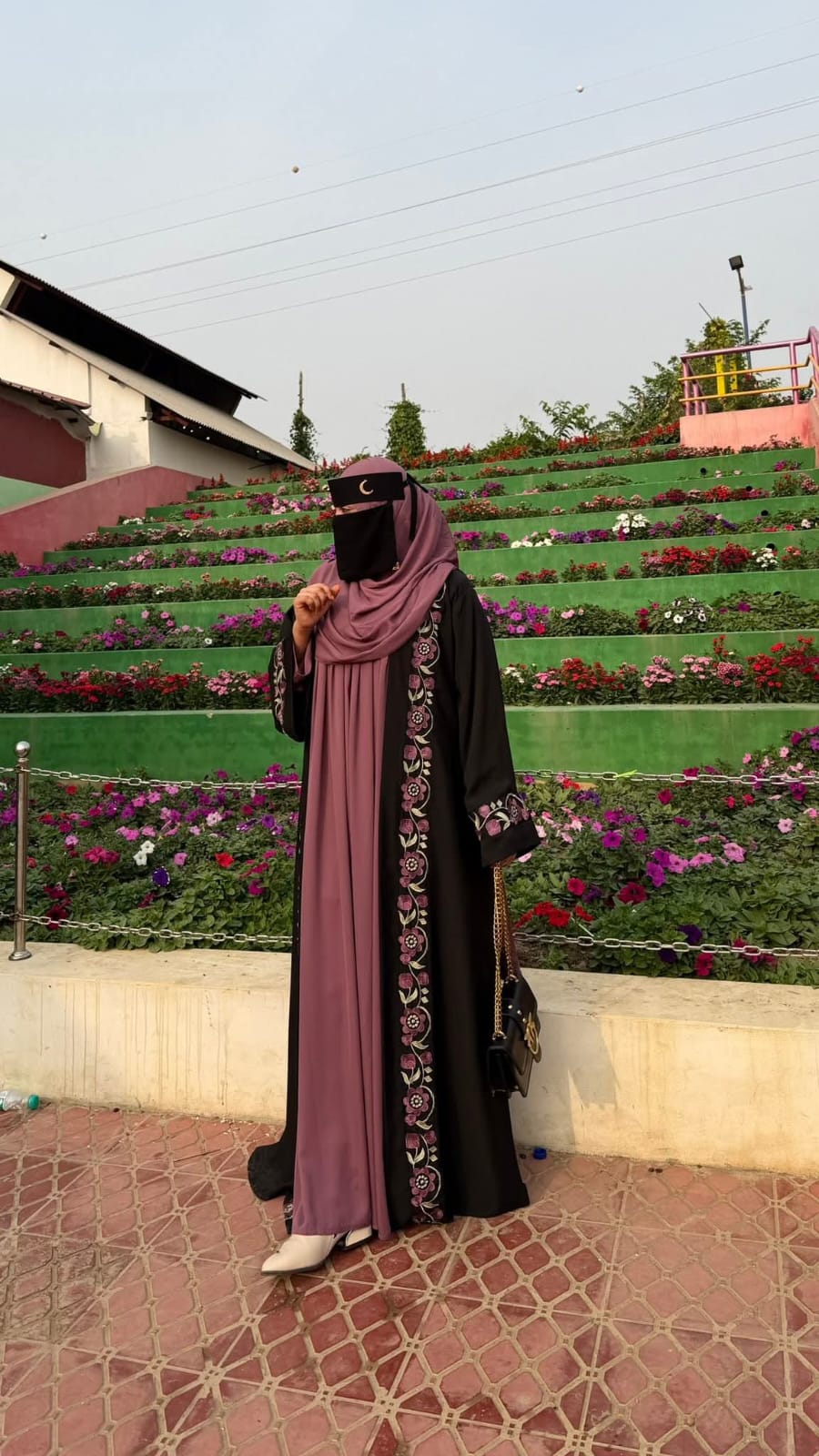 Embroidery Koti Borka (With Hijab) ছবি 3
