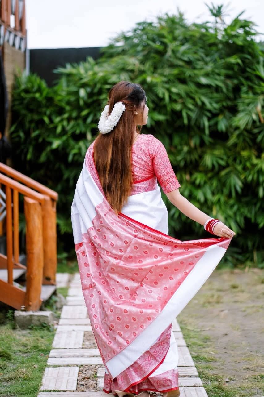 Kanjivaram katan Saree with blause pcs