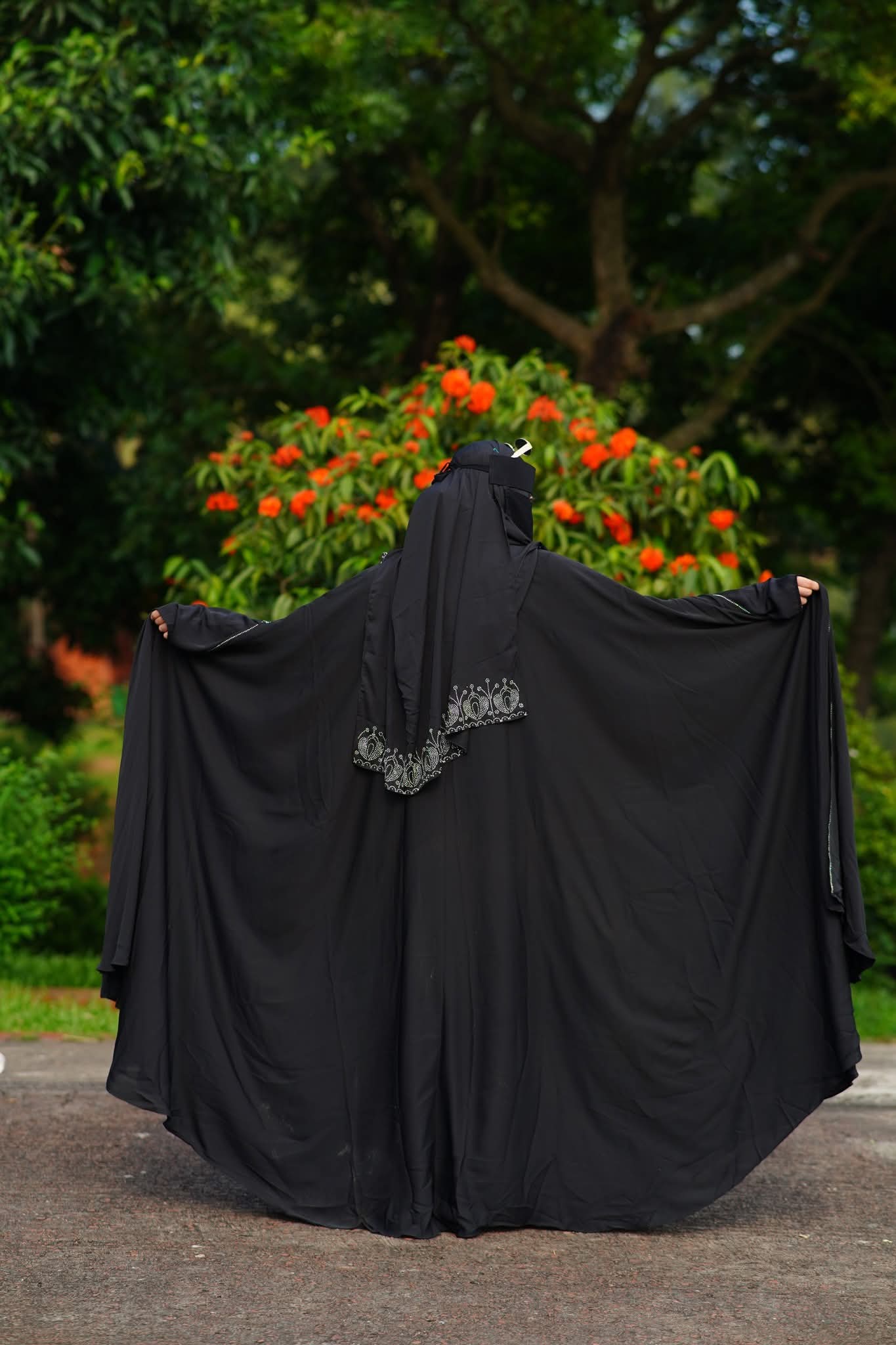 Irani Abaya