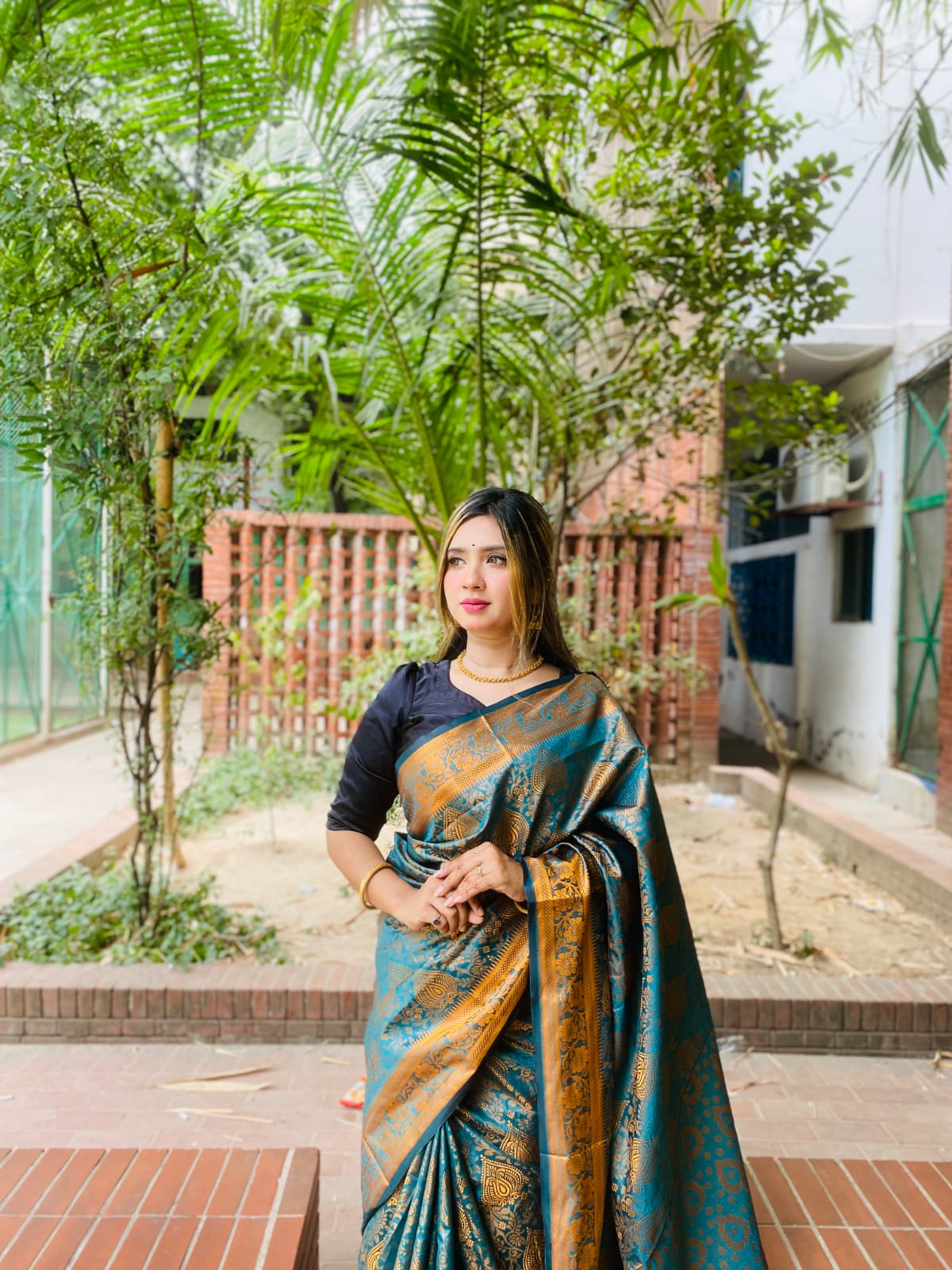 সিল্ক কাতান শাড়ি ছবি 5
