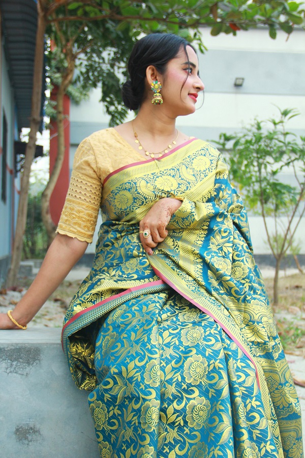সিল্ক কাতান শাড়ি ছবি 19