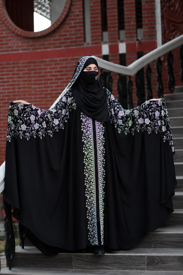 Golap Kaptan Abhaiya with Hijab ছবি 2