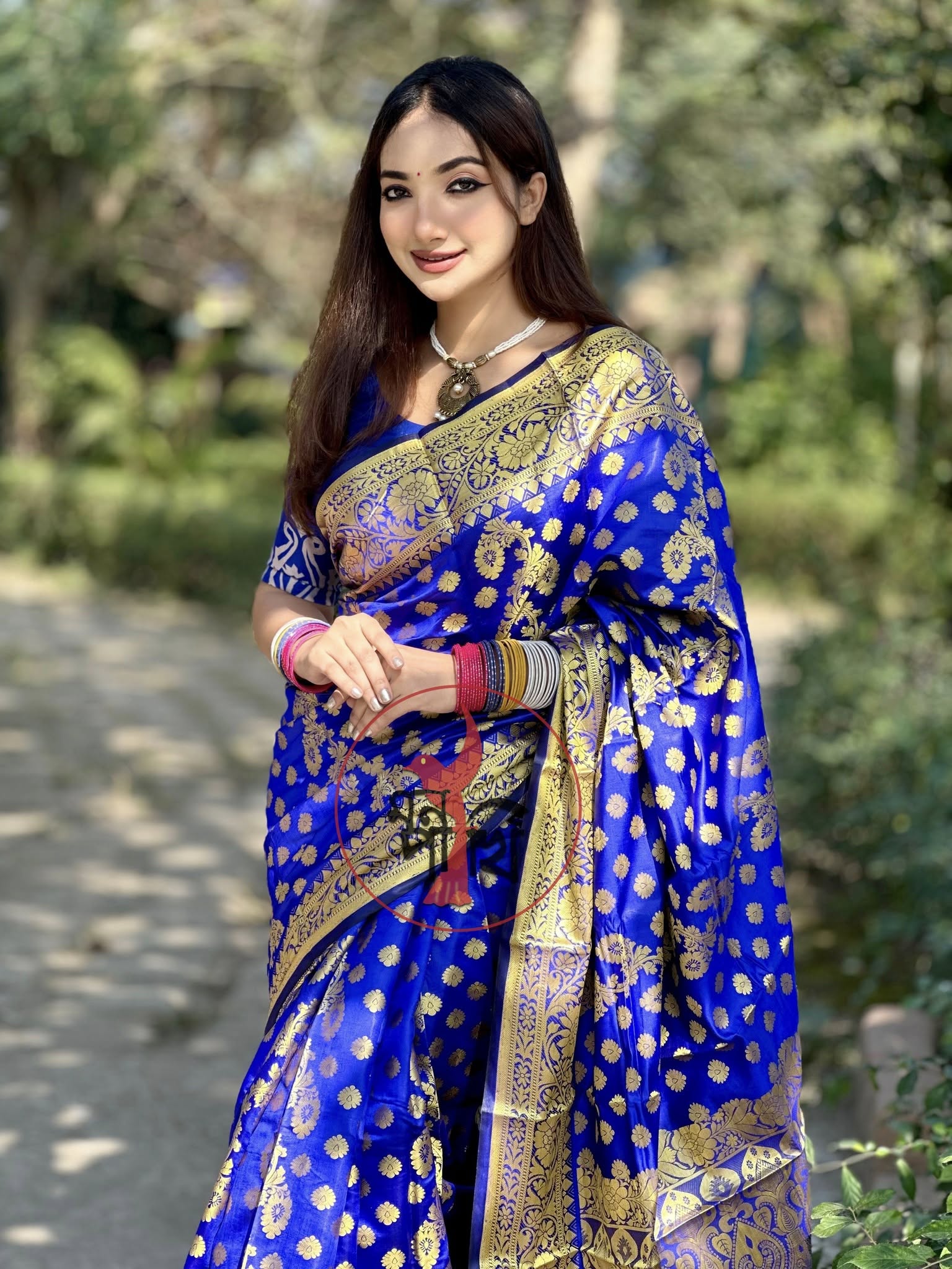 সিল্ক কাতান শাড়ি ছবি 4