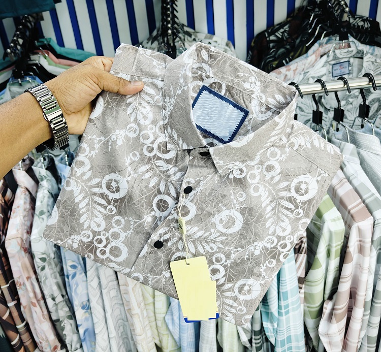 Pure Cotton Half Sleeve Print Shirt for Men's ছবি 7