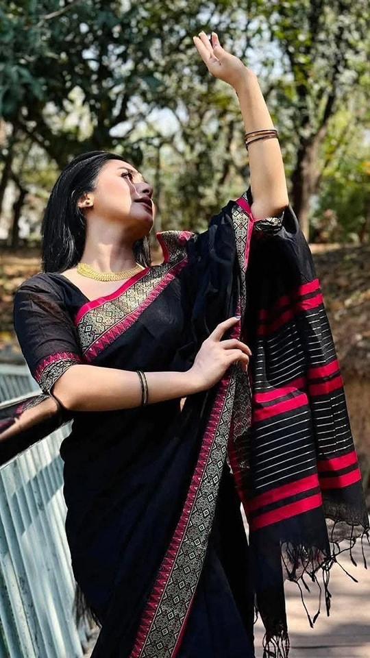 Half silk sharee with blause pcs ছবি 2