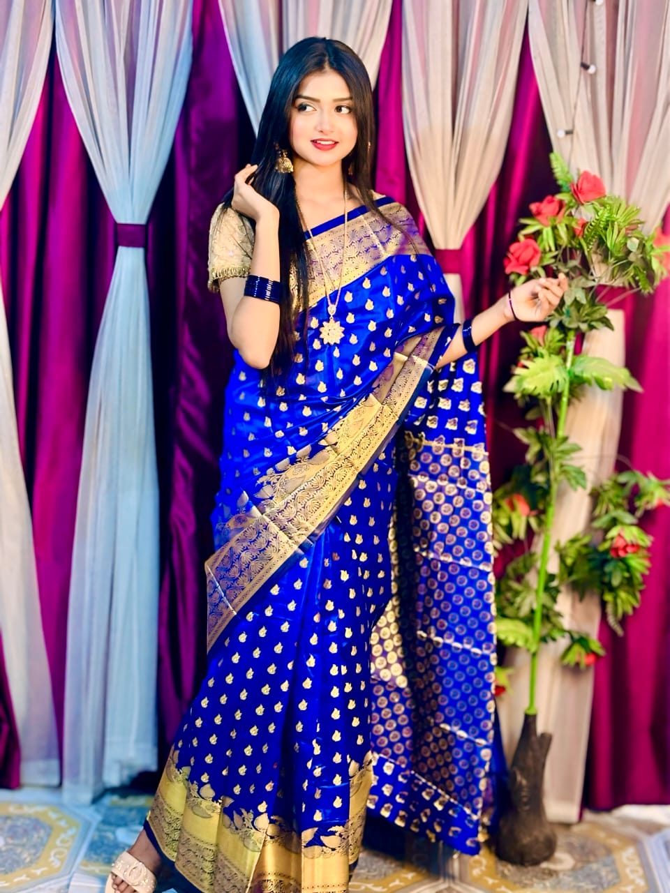 Soft silk katan sharee ছবি 4